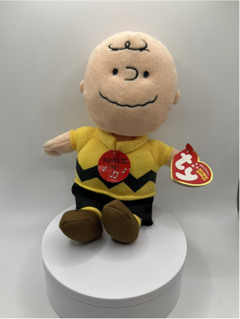 VTG Peanuts 2010 TY Beanie Baby Charlie Brown NEEDS BATTERIES RETIRED WITH TAG
